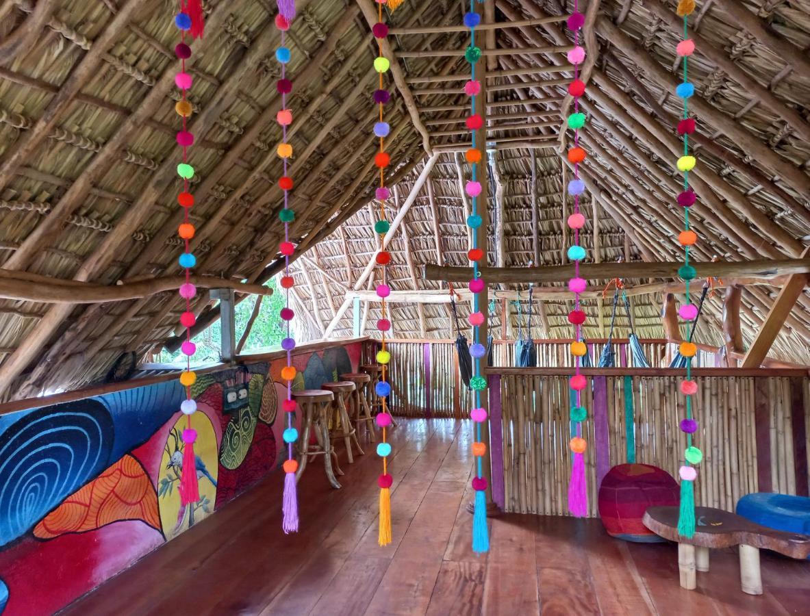 La Urraca Loca Hostel Balgue Eksteriør bilde