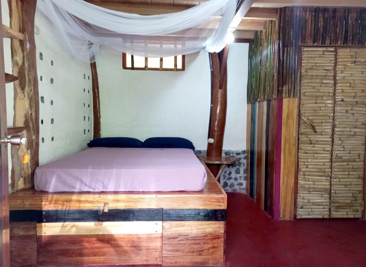 La Urraca Loca Hostel Balgue Rom bilde